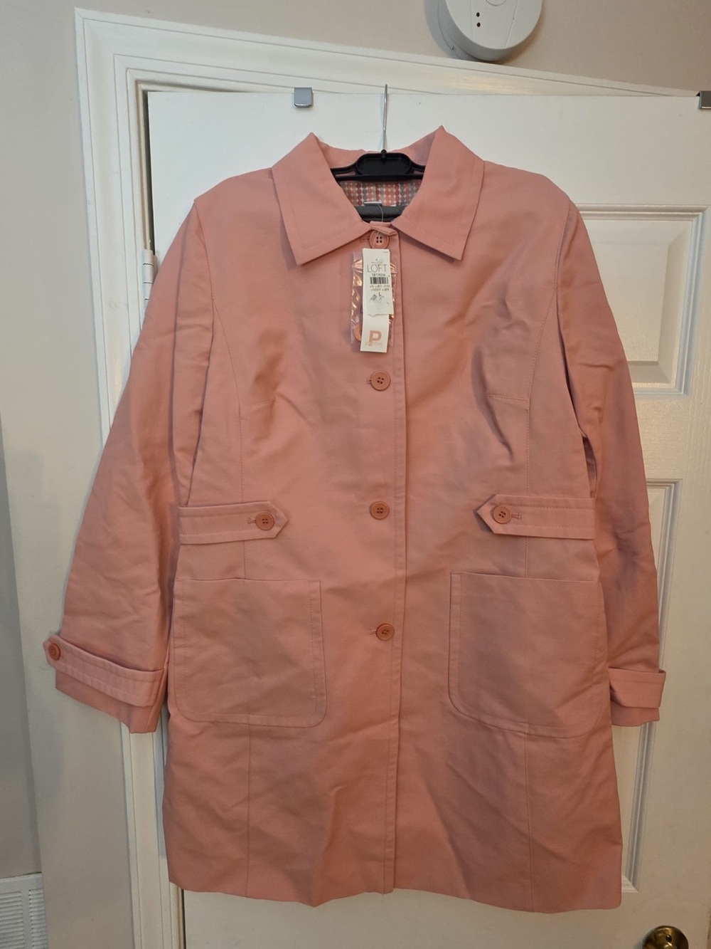 Loft Women’s Peach Button-Front Spring Coat. Petite L. NWT